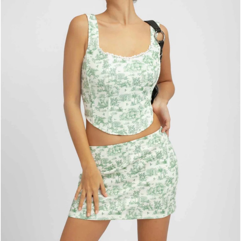 Blackbough swim cottage corset &skirt